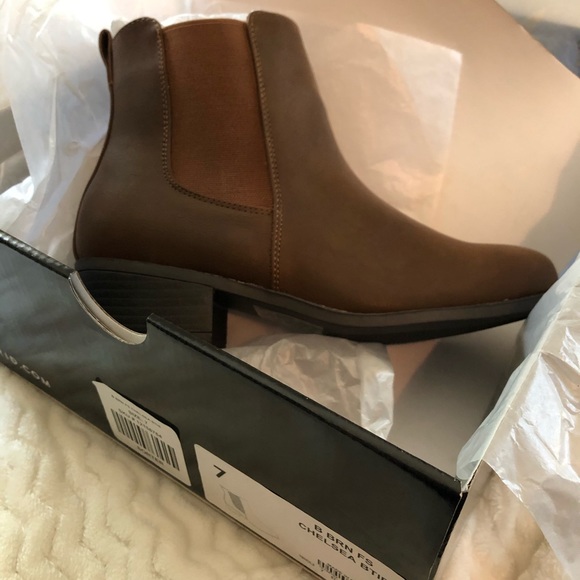 Torrid Women’s Brown Faux Leather Chelsea Bootie - Picture 5 of 7